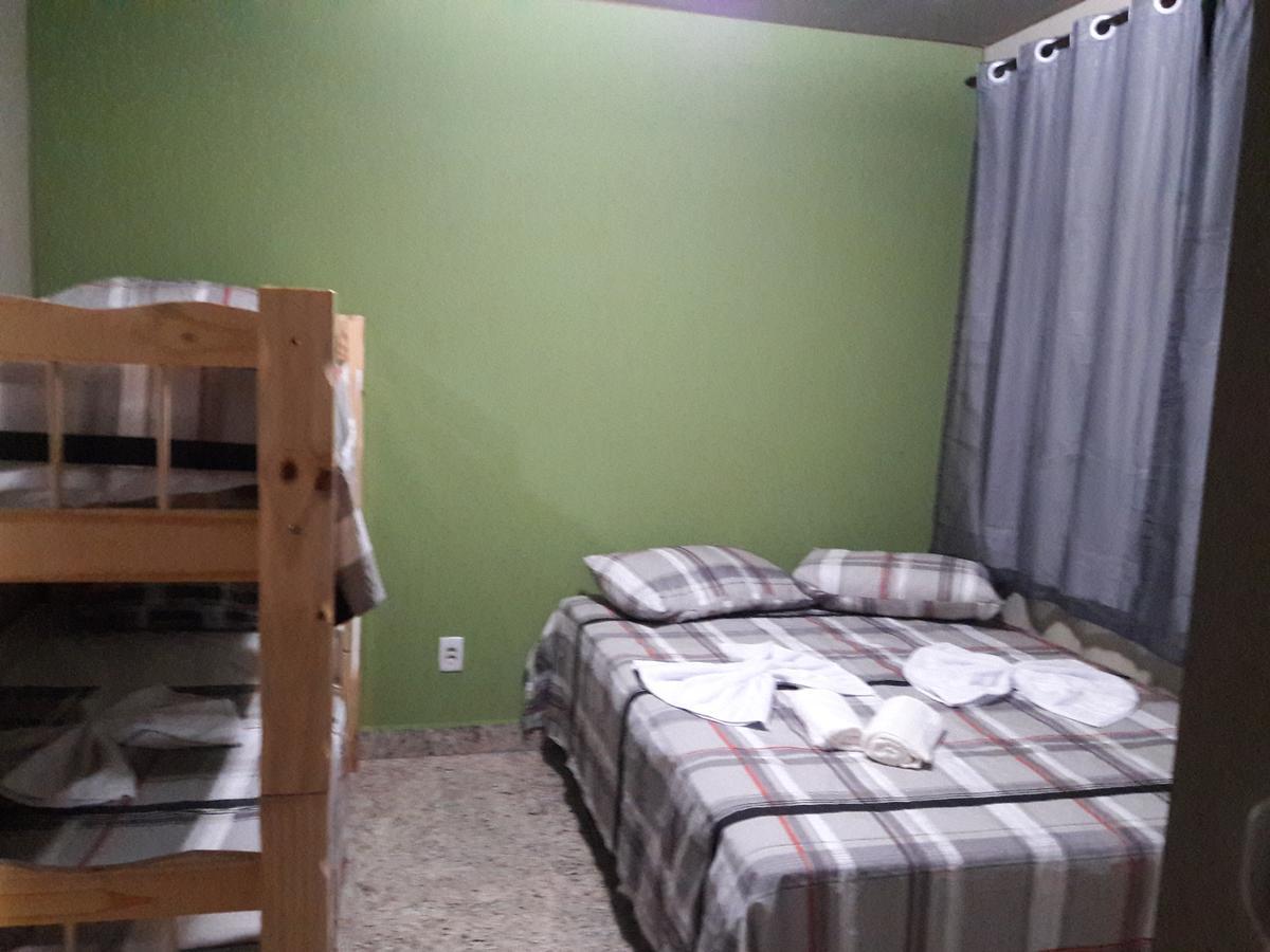 Hostel Falcao-Suites Privativas Com Ar Condicionado Rio das Ostras Exterior photo