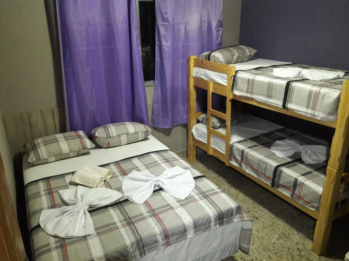 Hostel Falcao-Suites Privativas Com Ar Condicionado Rio das Ostras Exterior photo